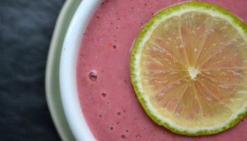 Banana-Berry Smoothie and Hard-Boiled Eggs