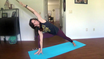 Full-Body Power Flow: 10-Minute Follow Along Yoga Flow with Sima