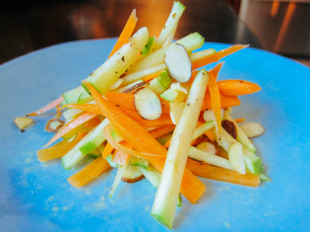 Apple and Carrot Slaw