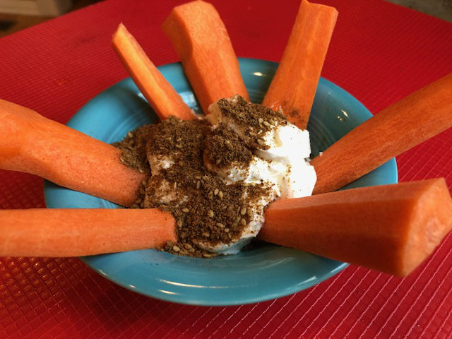 Za'atar Dip and Crunchy Veggies