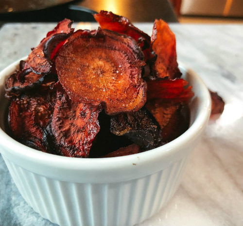 Beetroot chips top