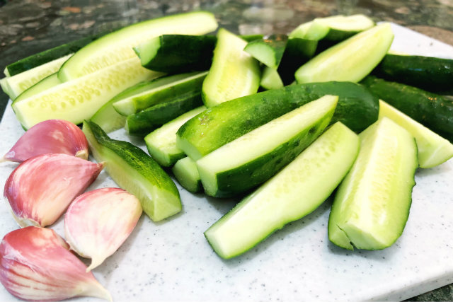 Easiest Refrigerator Dill Pickles