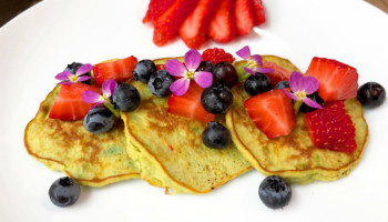 3-Ingredient Paleo Pancakes