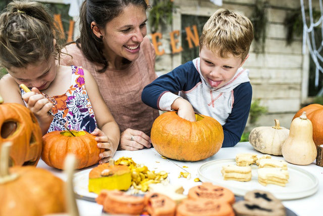 How to Have a Healthy Thanksgiving (and Still Have Room for Pie)