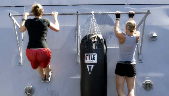 How to Get Better at Pull-ups When You Can't Do Pull-ups